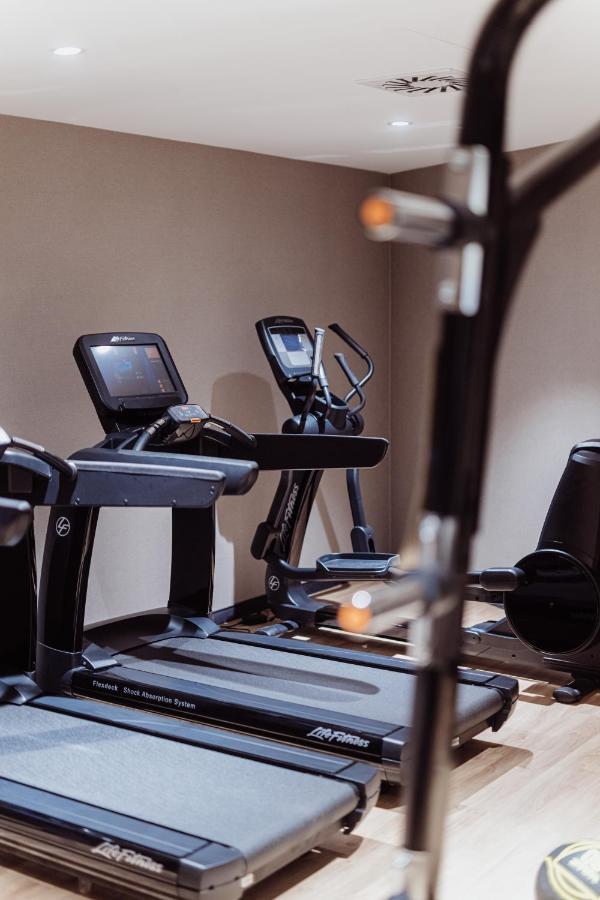 Elements Hotel&Spa Świeradów-Zdrój エクステリア 写真 The gym at the hotel
