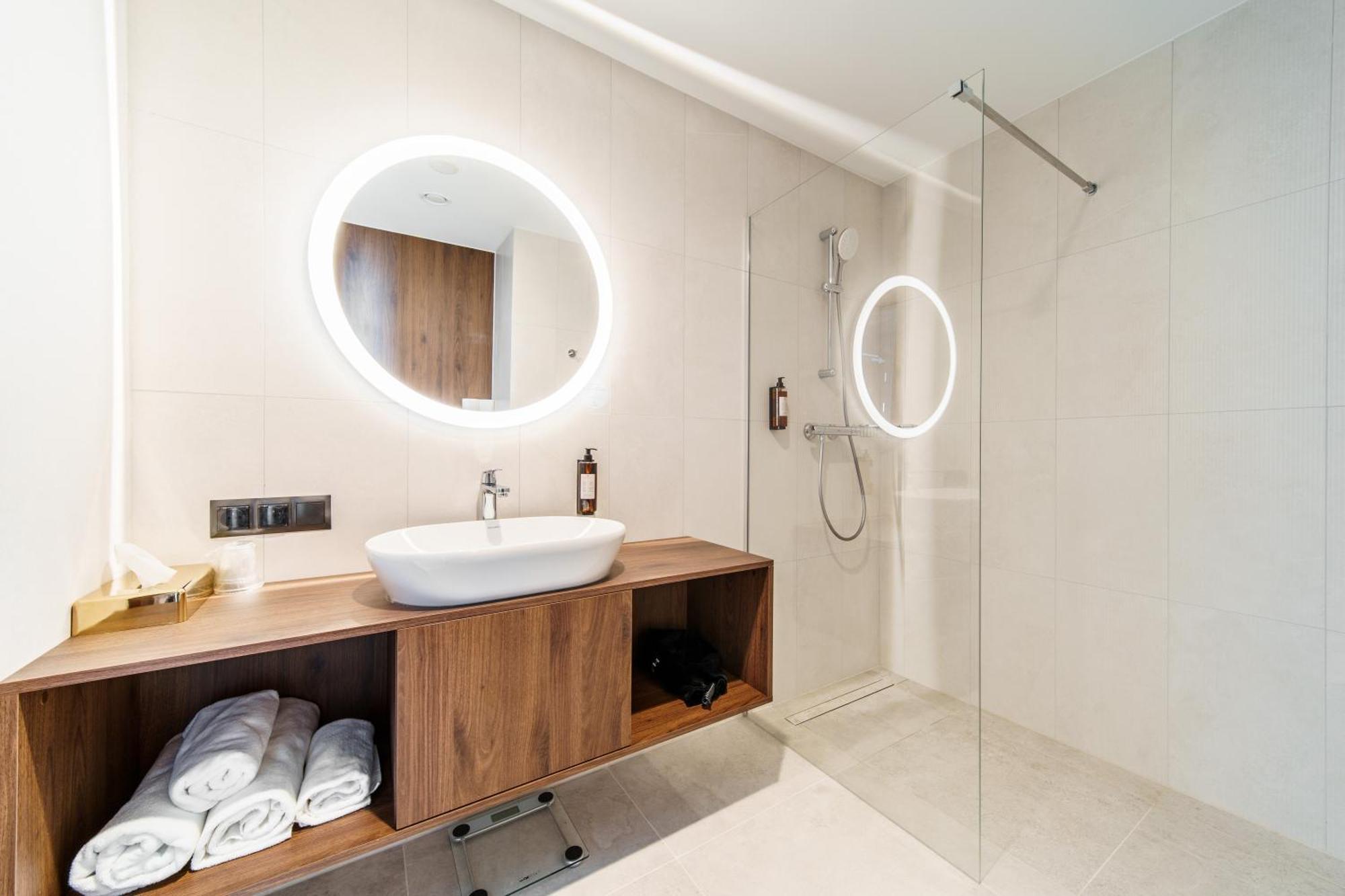 Elements Hotel&Spa Świeradów-Zdrój エクステリア 写真 Bathroom